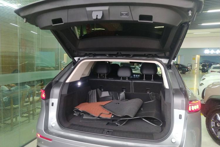 Used Chery Tiggo 9 2023 2.0T Dual-Clutch Two-Wheel Drive Luxury Edition 5 Seats