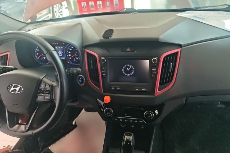 Used Hyundai ix25 2017 1.4T Automatic Prestige Model
