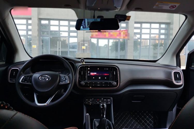 Used GAC Trumpchi GS3 2017 150N Manual Elite Edition Center Console