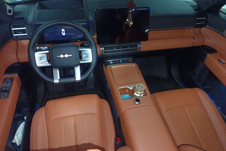 Used Formula Leopard Tai 7 2025 Model 200 km Two-Wheel Drive Max Edition
