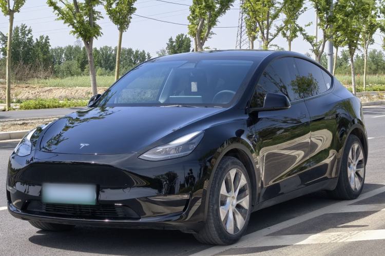 Used Tesla Model Y 2021 Standard Range Rear-Wheel Drive Version Front Left 45 Deg