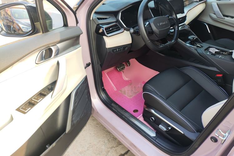 Used Lynk & Co 06 2021 1.5T Shero Pink Special Edition