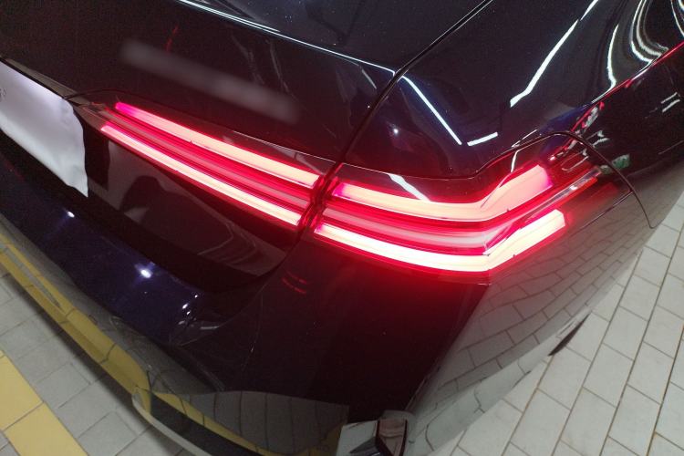 Used BMW i5 2025 eDrive 35L M Sport Package
