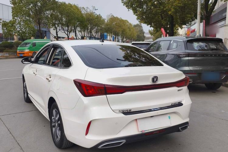 Used Changan Eado 2023 Changan Edition PLUS Blue Whale NE 1.4T GDI DCT Prestige Version
