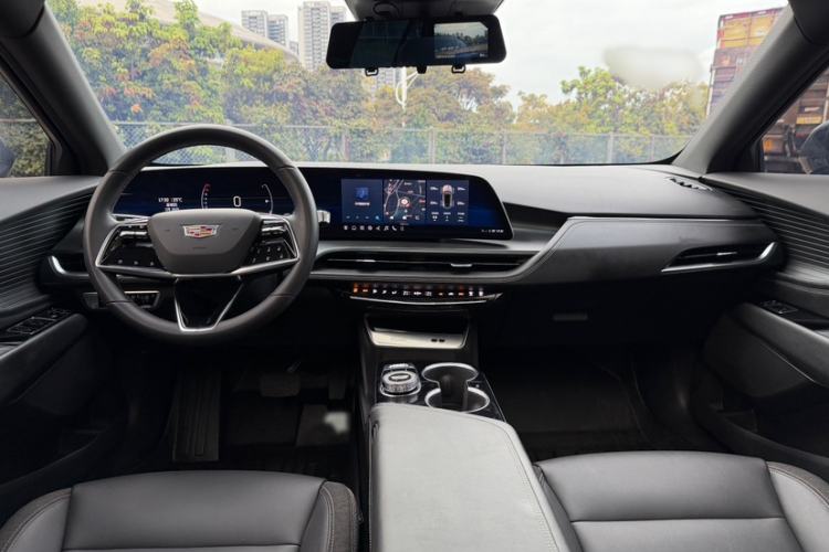 Used Cadillac GT4 2023 25T Fashion Edition