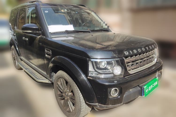Used Land Rover Discovery  Front Right 45 Deg