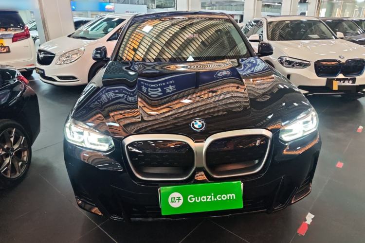 Used BMW iX3 2024 Leading Model