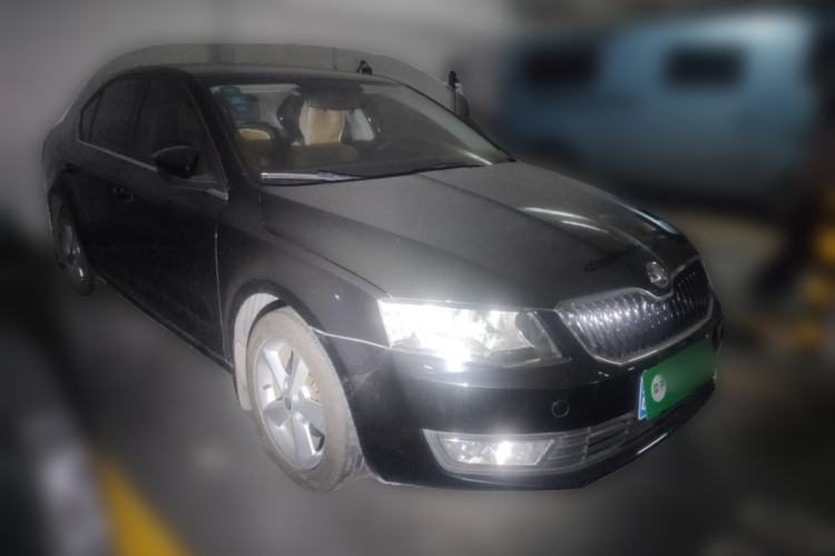 Used Skoda Octavia 2015 1.6L Manual Yijie Edition