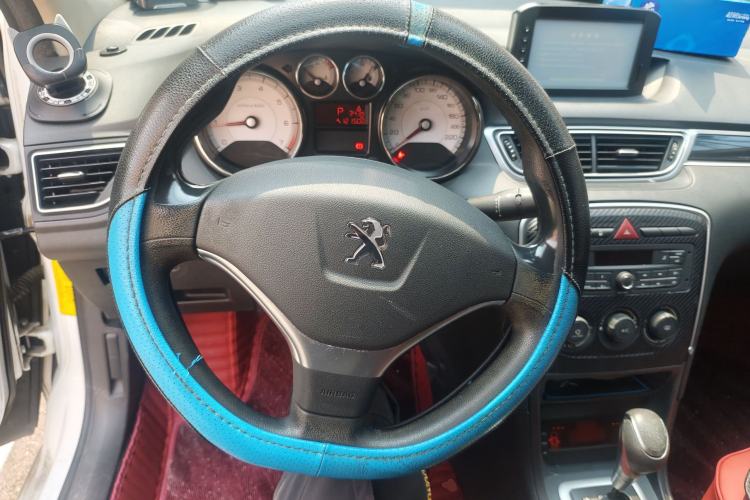 Used Peugeot 308 2014 Enjoy Edition Classic 1.6L Automatic Premium Model Steering Wheel