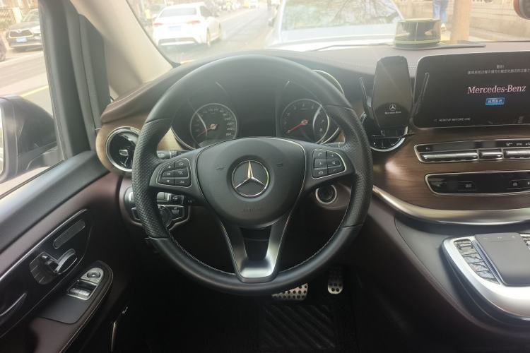 Used Mercedes-Benz V-Class 2022 V 260 L Long-wheelbase Luxury Edition
