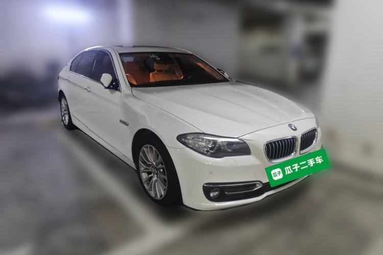 Used BMW 5 Series 2014 525Li Luxury Design Package
