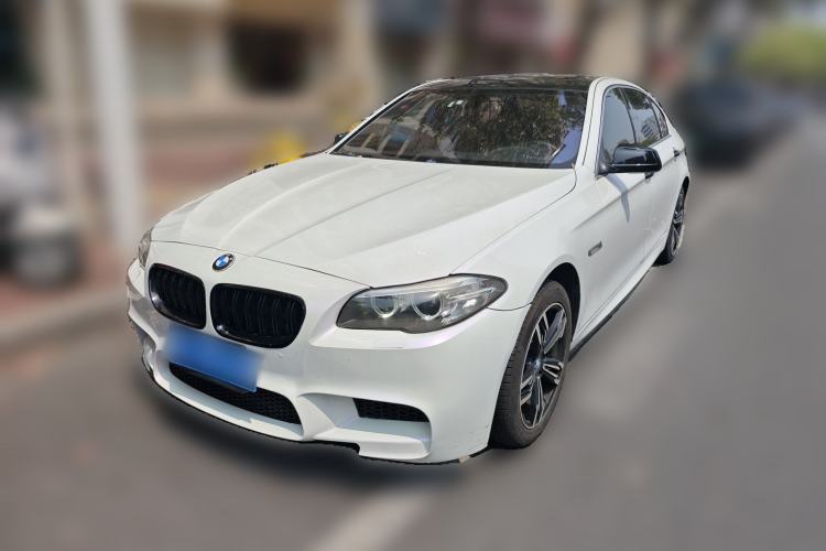 Used BMW 5 Series 2011 523Li Luxury Model