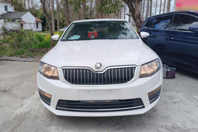 Used Skoda Octavia 2017 1.6L Manual Trend Edition
