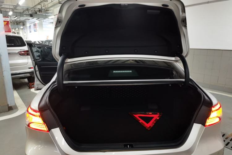 Used Toyota Camry 2019 Revised Version 2.5G Luxury Edition