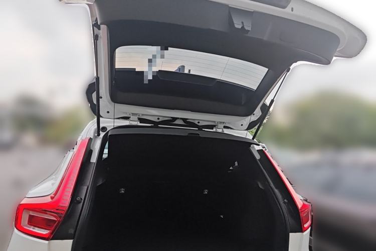 Used Volvo XC40 2023 B3 Smart & Stylish Edition
