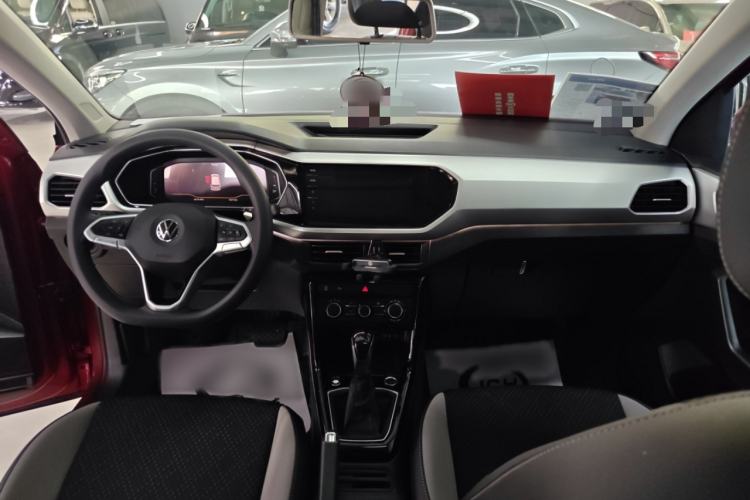 Used Volkswagen Tacqua 2021 1.5L Automatic Yue Zhi Lian Edition Interior 3