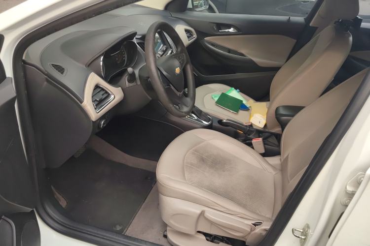 Used Chevrolet Cruze 2015 1.5L Automatic Luxury Edition
