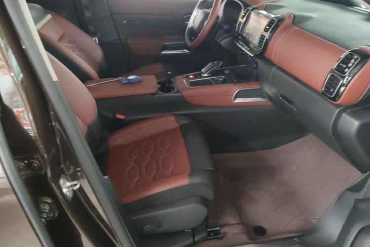 Used Citroen C5 AIRCROSS 2017 380THP Luxury Model Right Front Seat