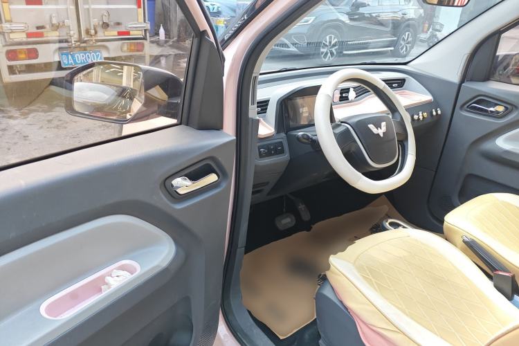 Used Wuling Hongguang MINIEV 2021 Macaron Fashion Model Lithium Iron Phosphate
