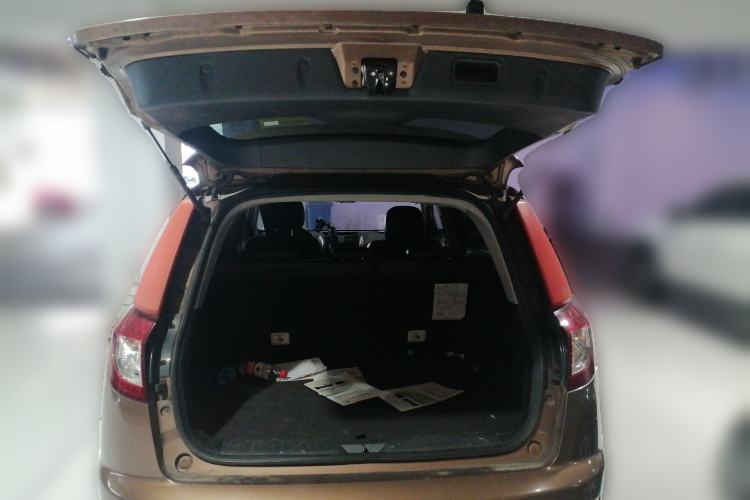 Used Geely Auto GX7 2013 2.0L Automatic Prestige Edition
