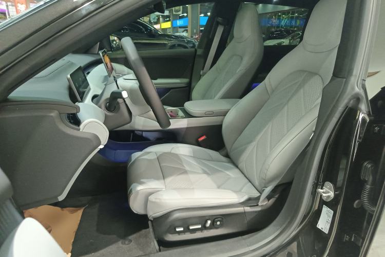 Used Nio ET5T 2025 75 kWh Touring
