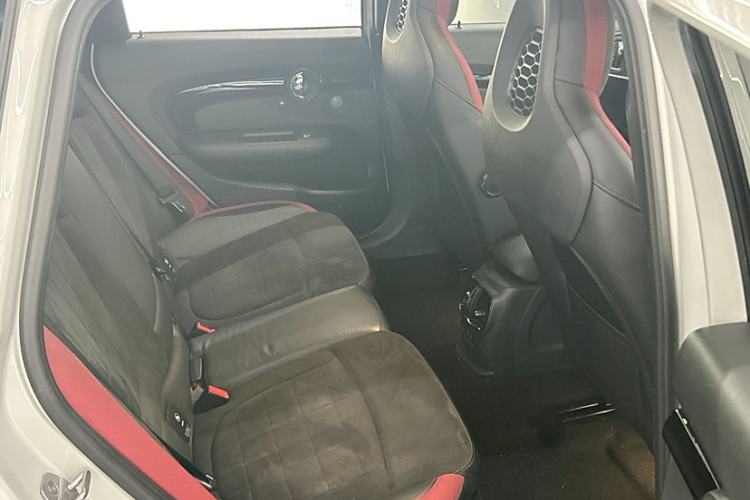 Used MINI JCW CLUBMAN 2017 2.0T JOHN COOPER WORKS Geek