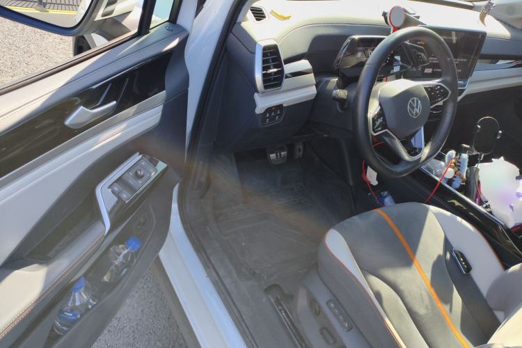 Used Volkswagen ID.6 CROZZ 2022 Long-Range PRO Edition
