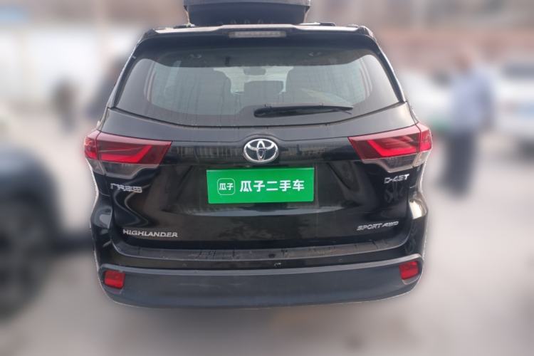 Used Toyota Highlander 2018 2.0T Four-Wheel Drive Knight Edition 7 Seats China VI Standard
