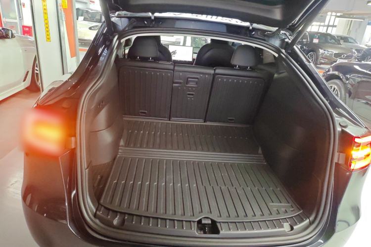 Used Tesla Model Y 2024 Rear-Wheel-Drive Version