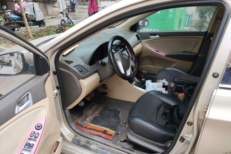 Used Hyundai Verna (older generation) 2010 Sedan 1.4L Manual Standard GL Model
