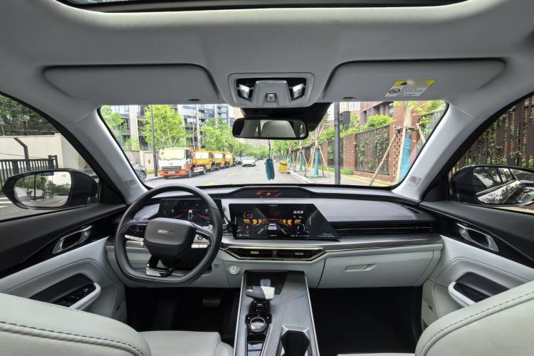 Used CHANGAN OSHAN Z6 New Energy 2022 Blue Whale iDD 150KM Flagship PLUS Smart Parking Edition