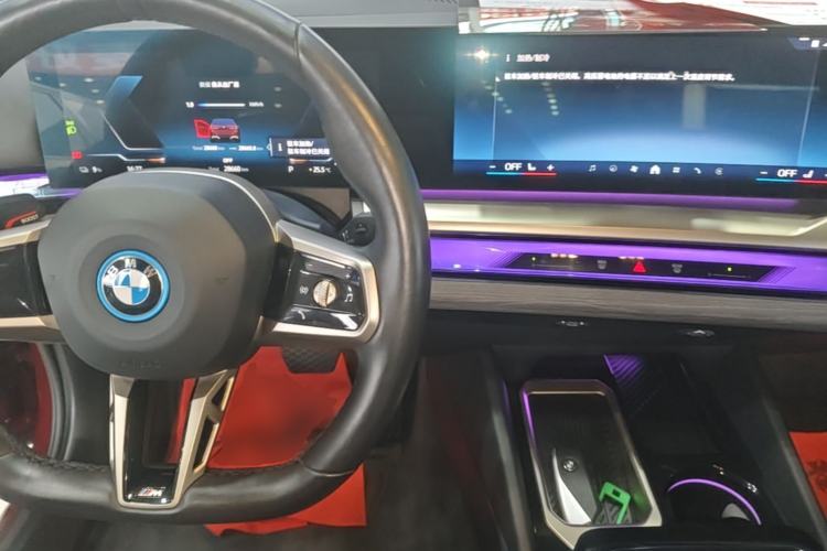 Used BMW i5 2024 eDrive 35L Luxury Model with M Sport Package
