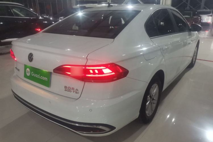 Used Volkswagen Bora 2024 200TSI DSG Comfort Edition Rear Right 45 Deg