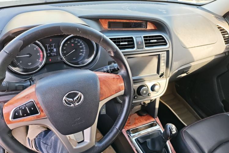 Used HYOSOW S2 2015 1.5L Manual Luxury Edition China IV