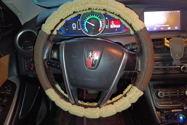 Used Roewe e550 2016 Deluxe Edition
