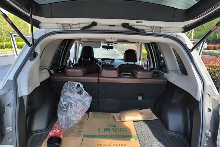 Used Subaru Forester 2016 2.5i Prestige Navigation Edition Trunk