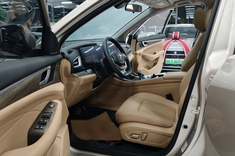 Used Landian E5 2023 1.5L DE-i 100KM Zhenxiang Edition 5-seater
