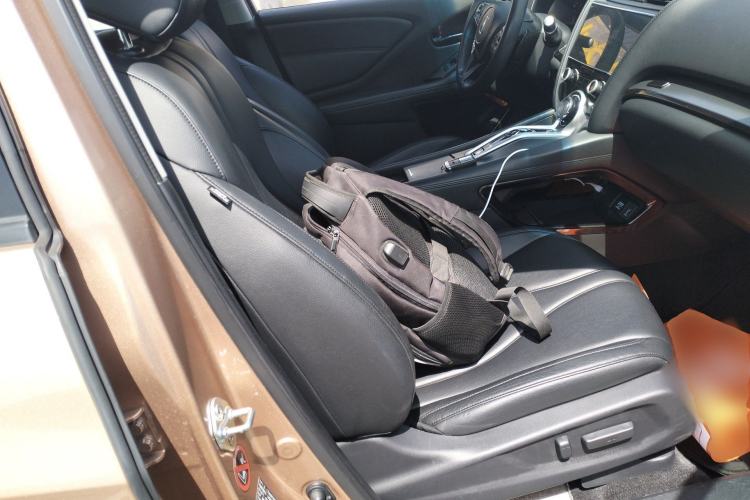 Used Acura CDX 2016 1.5T Two-Wheel Drive Enjoyment Edition Right Front Seat