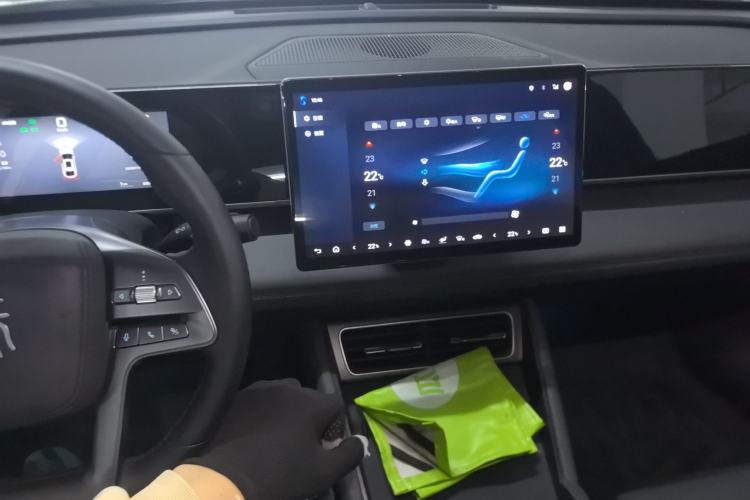 Used BYD Qin L 2025 DM-i Smart Drive 120KM Leading Model