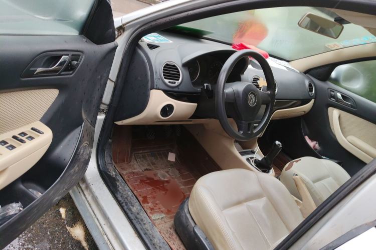 Used Volkswagen Lavida 2013 Classic 1.6L Manual Fashion Edition Driver Seat