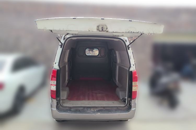 Used Jinbei New Hiace X30L 2019 1.5L Cargo Van Wealth Edition China VI SWC15M
