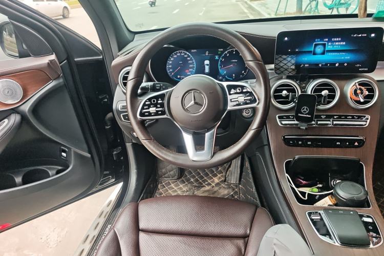 Used Mercedes-Benz GLC 2021 GLC 300 L 4MATIC Luxury Model