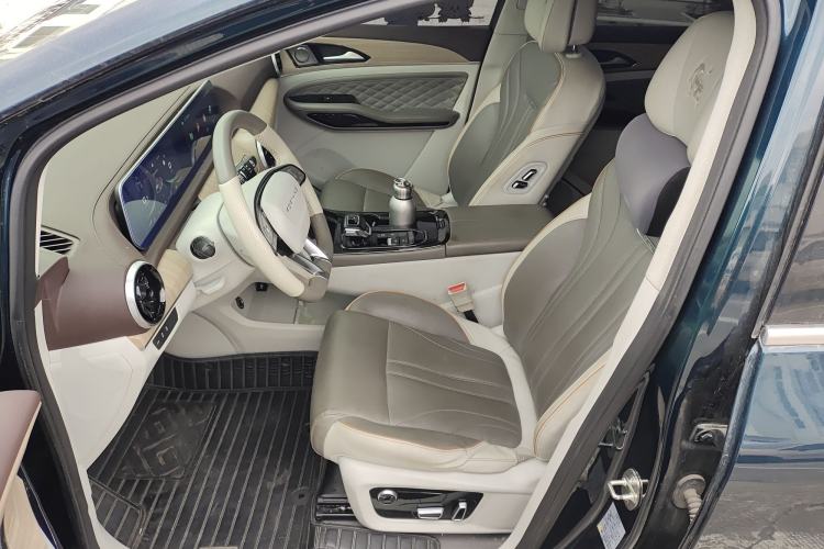 Used FORTHING Yacht 2022 1.5T DCT Chasing-the-Waves Edition
