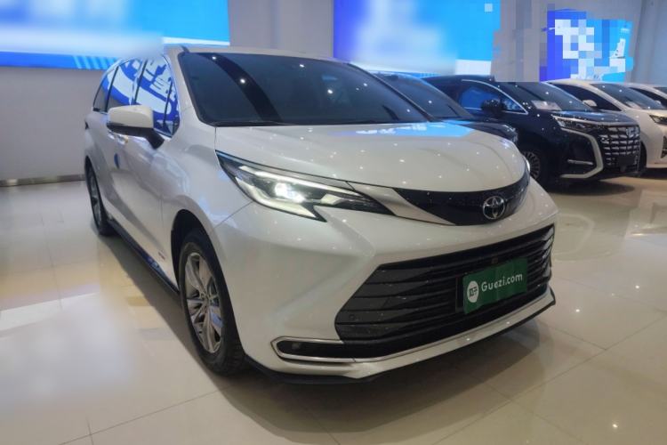 Used Toyota Sienna 2024 2.5L Hybrid Four-Wheel Drive Prestige Edition