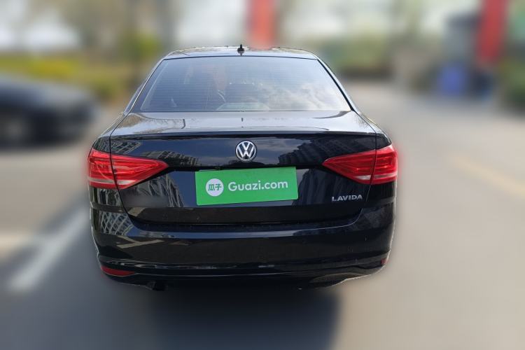 Used Volkswagen Lavida 2015 1.6L Automatic Fashion Edition