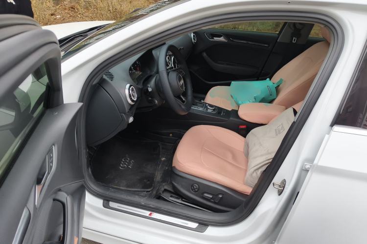 Used Audi A3 2020 Limousine 35 TFSI Fashion Edition China VI Emission Standard Driver Seat