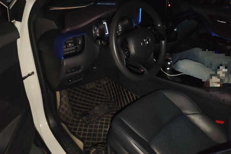 Used Toyota C-HR 2020 2.0L Leading Edition
