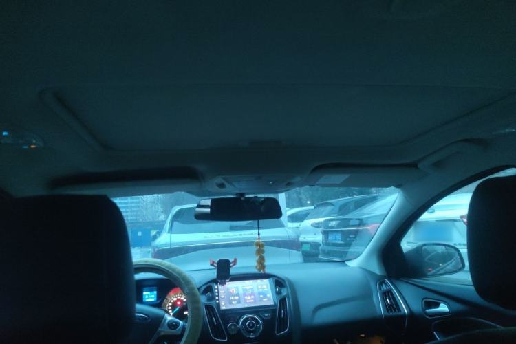 Used Ford Focus 2012 Sedan 1.6L Automatic Fashion Edition