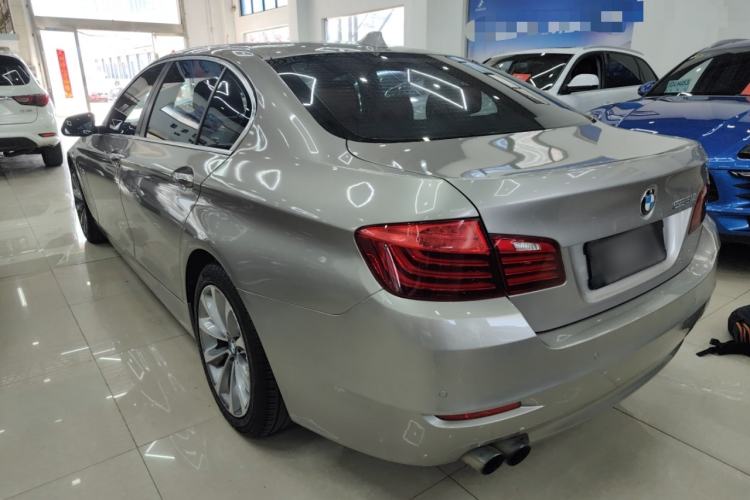 Used BMW 5 Series 2017 525Li Leading Model
