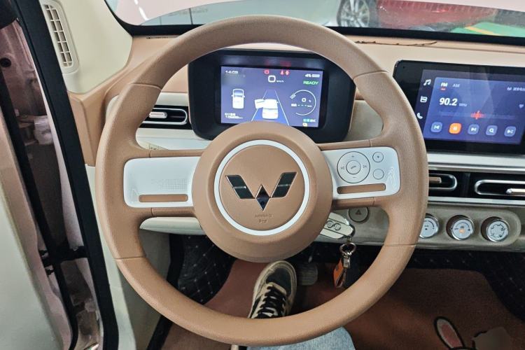 Used Wuling Hongguang MINIEV 2024 3rd Generation 170 km Steering Wheel